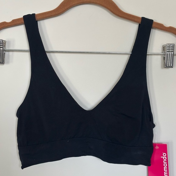 Commando Deep Black V-Neck Bralette NWT - Picture 1 of 4